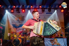 hne-1802_53247023807_o