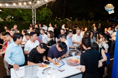 hne-6462_53248239324_o