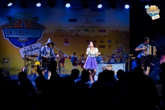 hne-6697_53248177303_o