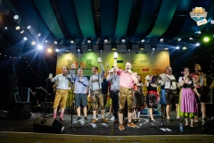 hne-7678_53248198493_o