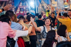 hne-8744_53248208858_o